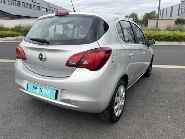 Opel Corsa 1.4 90 ch — photo 5