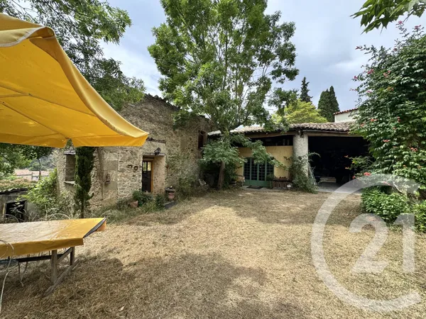 Maison 5 pièces 239 m²