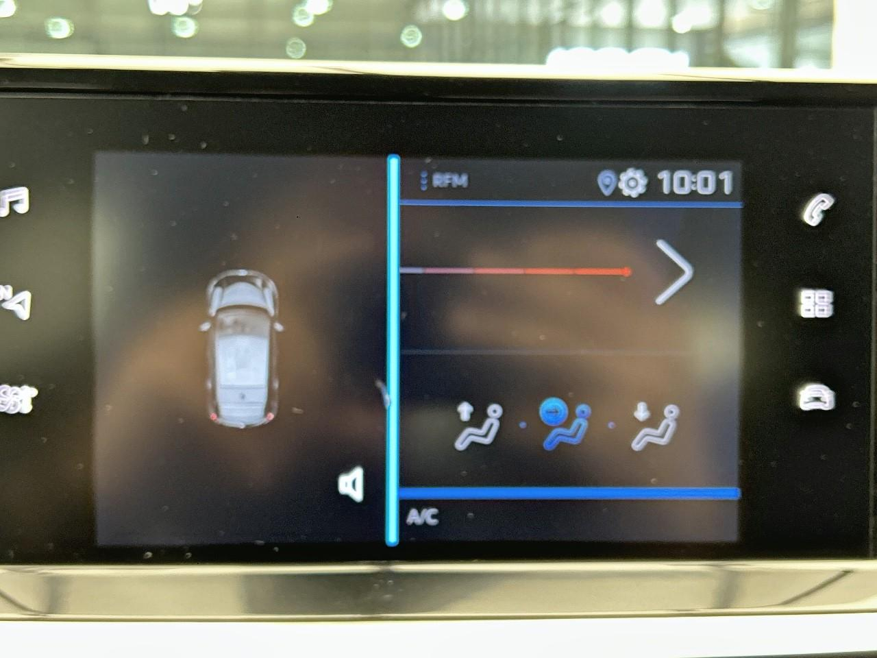 Peugeot 208 puretech 100 s&s bvm6 style — photo 22