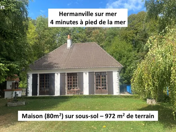 Maison (3 chambres) sur sous-sol - 4 minutes à pied de la mer - 972 m2 de terrain