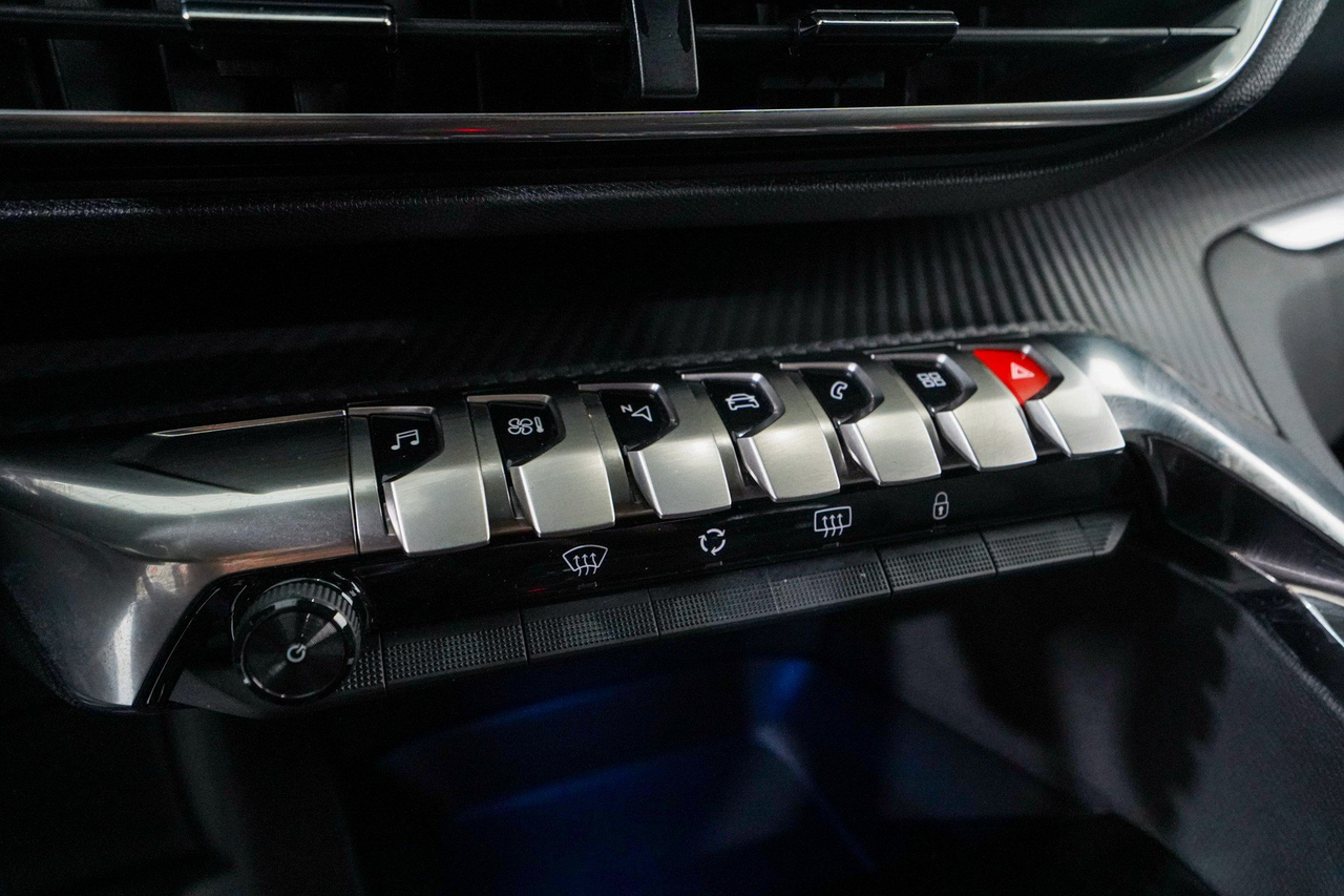 Peugeot 3008 — photo 25