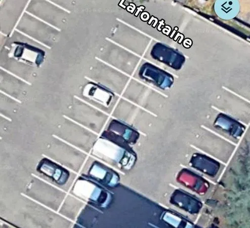 Place parking dans residence fermer 24 rue colonel girard