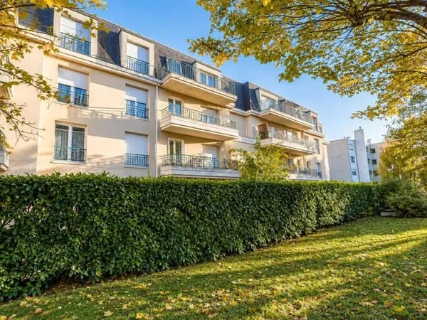 Studio 1 pièce 24 m²