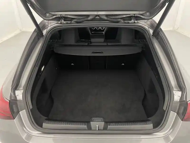 Mercedes Cla shooting brake 250 e hybrid eq 8g-dct — photo 14