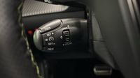 Peugeot 2008 1.2 PureTech 130ch S&S GT EAT8 — photo 25