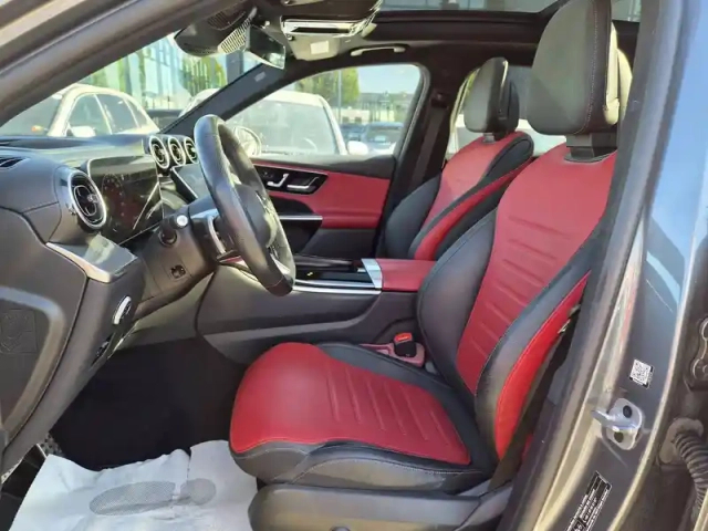 Mercedes Glc 300 de 9g-tronic 4matic — photo 14