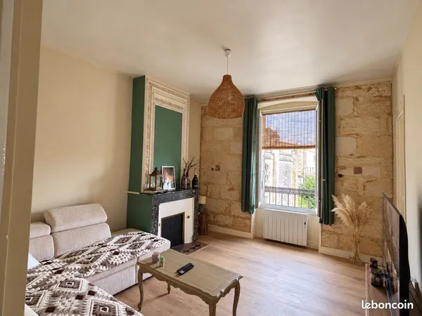 Très beaux T3 Chartrons, lumineux, 71 m²