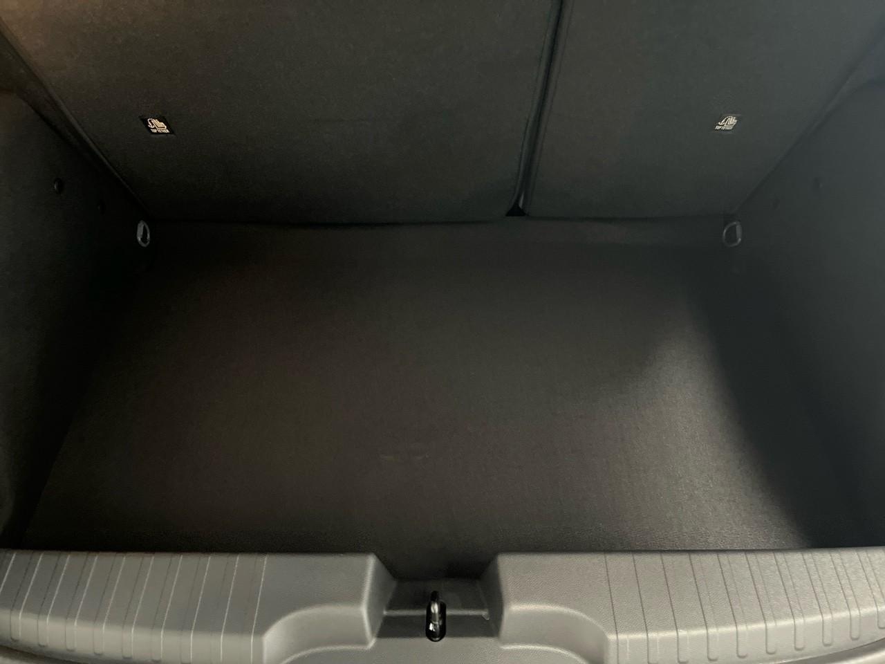 Fiat Grande Panda 1.2 hybrid turbo 110ch la prima edct6 — photo 6
