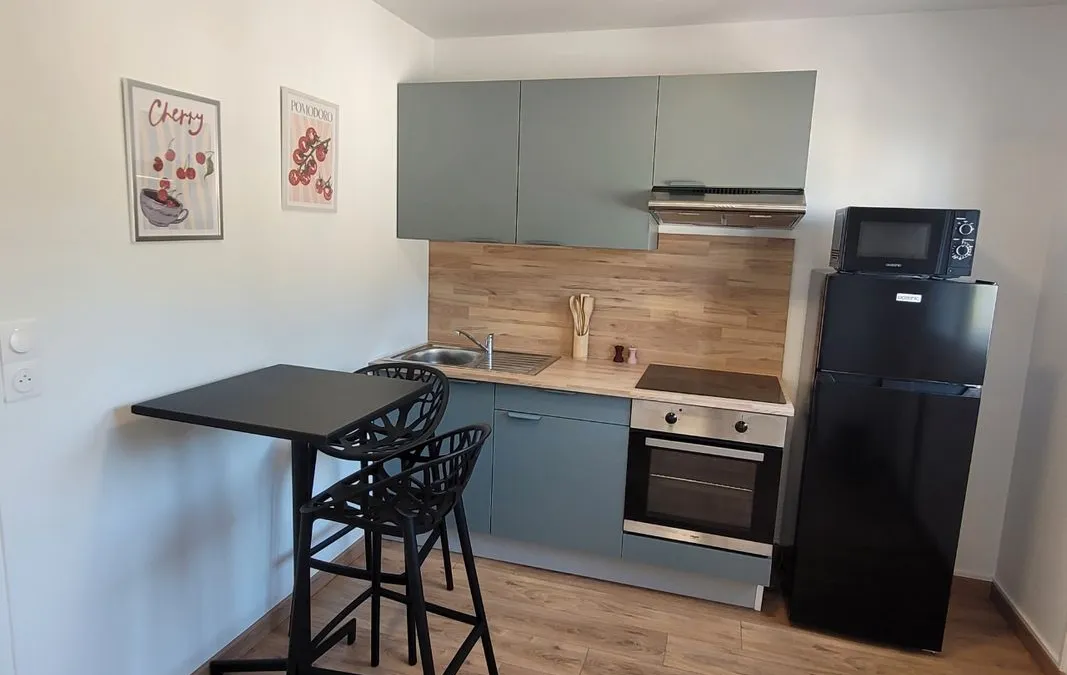 Photo 2