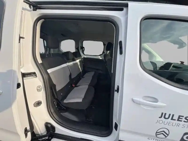 Citroën Berlingo e- taille m 136 ch 54 kwh — photo 12