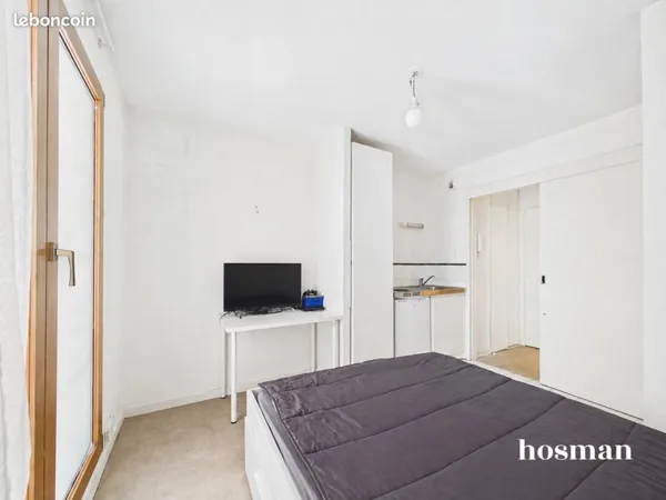Studio 1 pièce 17 m²