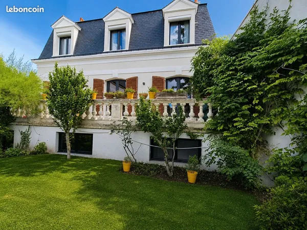 Propriété 9 pièces 330 m²