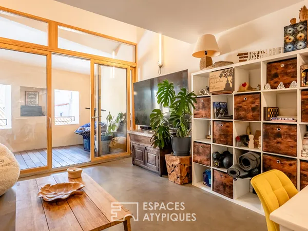 Duplex rénové avec terrasse à 5 minutes des plages