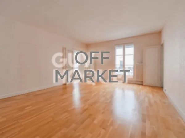 Off market - 3 pièces rue Chevreul, 75011