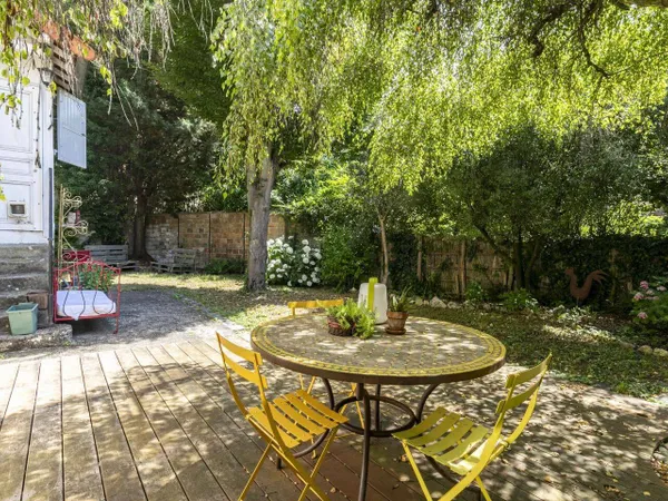 Maison 8 pièces 146 m²