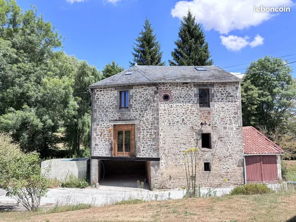 Moulin 5 pièces 110 m²