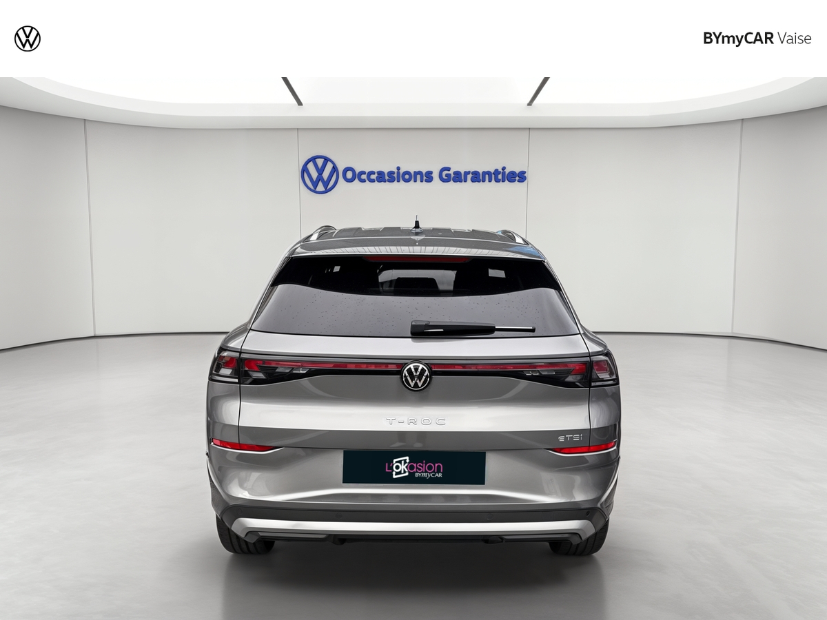 Volkswagen T-Roc 1.5 eTSI Hybrid 150 ch DSG7 — photo 4