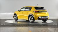 Peugeot 208 1.2 PureTech 100ch S&S Allure — photo 8