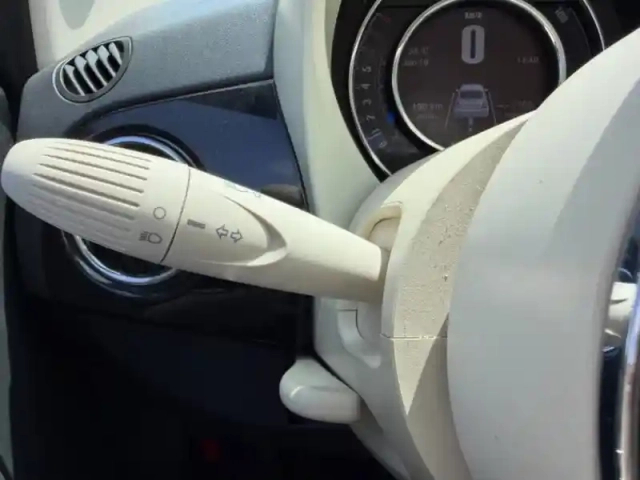Fiat 500 1.2 8v 69ch lounge — photo 14