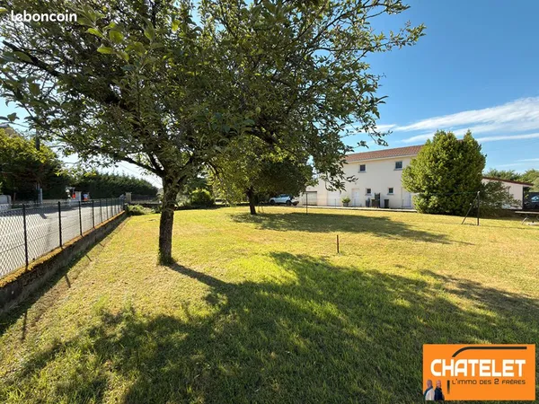 Terrain 452 m² BOURG EN BRESSE