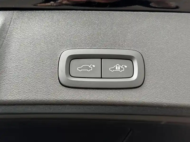Volvo Xc40 b3 163 ch dct7 ultra — photo 4