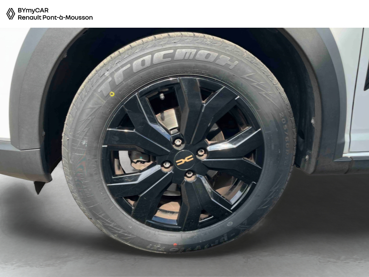 Dacia Jogger TCe 110 5 places — photo 14