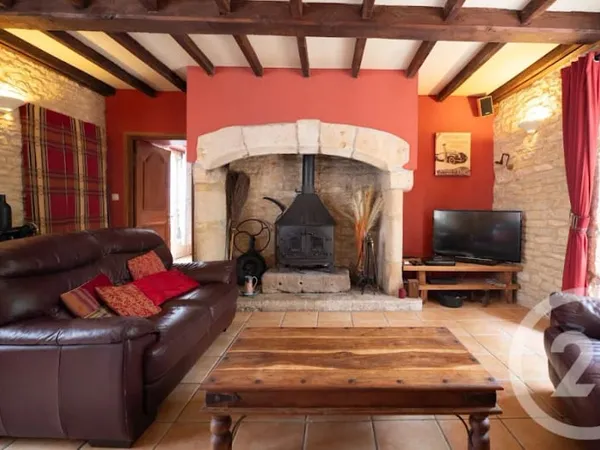 Maison 10 pièces 249 m²