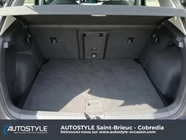 Volkswagen Golf 8 2.0 tdi scr 116ch life plus dsg7 — photo 6