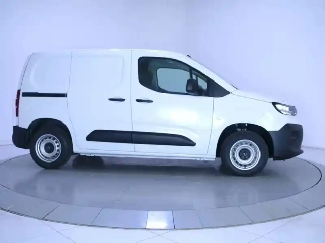 Citroën Berlingo van m diesel 100 ch manuelle — photo 4