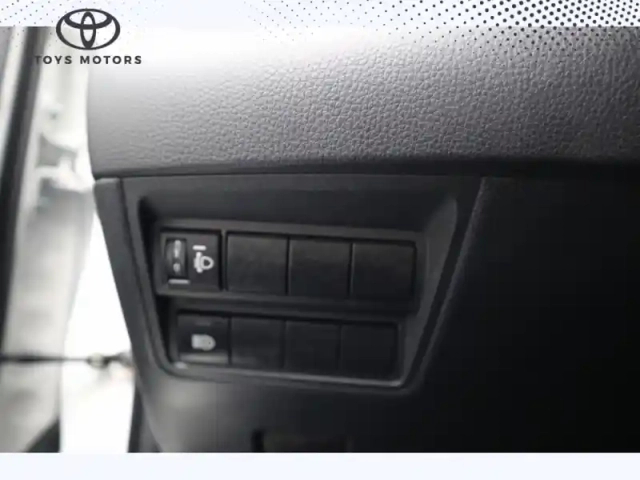 Toyota Yaris 70 vvt-i dynamic business — photo 13