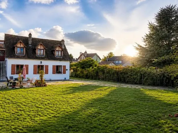 Maison 8 pièces 165 m²