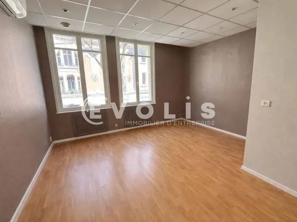 Bureaux 200 m²