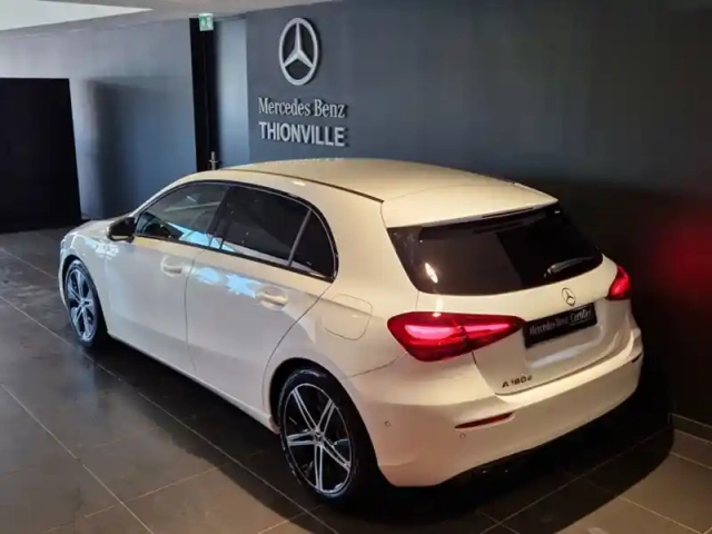 Mercedes Classe A 180 d progressive line — photo 28