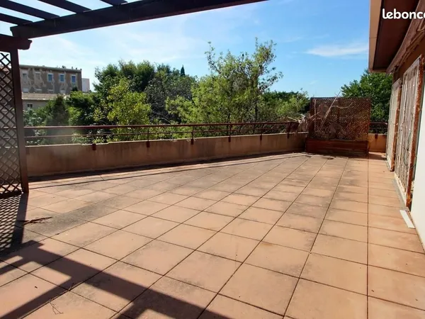 Penthouse 4 pièces 185 m²