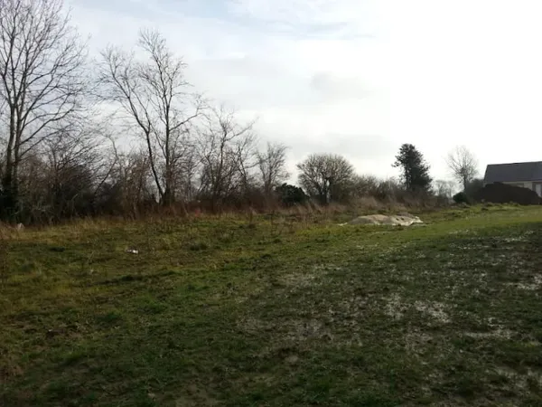 Terrain 1100 m²