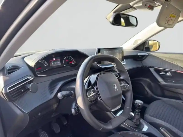 Peugeot 2008 puretech 100 s&amp;s bvm6 — photo 52