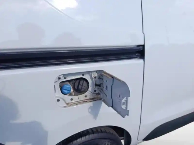 Renault Express Van 1.5 blue dci 95ch confort 22 — photo 10