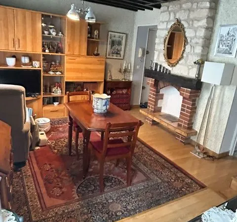 2 pièces 25 m2 1er étage