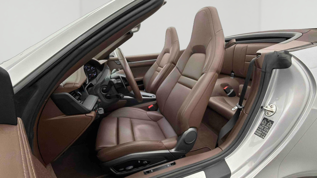Porsche 911 Carrera S Cabriolet 3.0i 450 PDK — photo 11