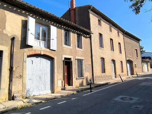 Maison 8 pièces 243 m²