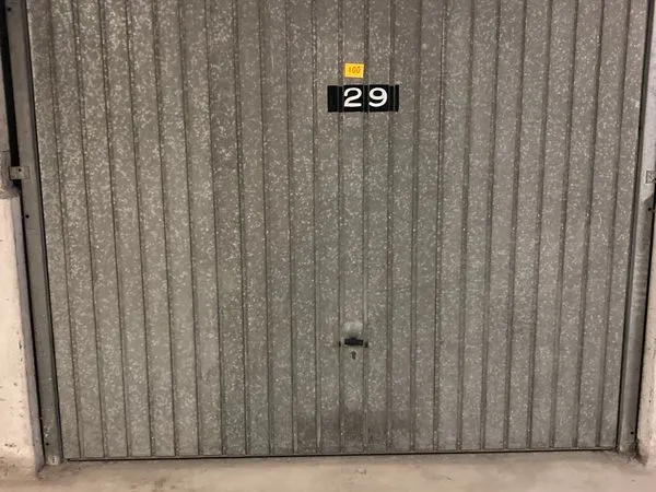 Garage fermé