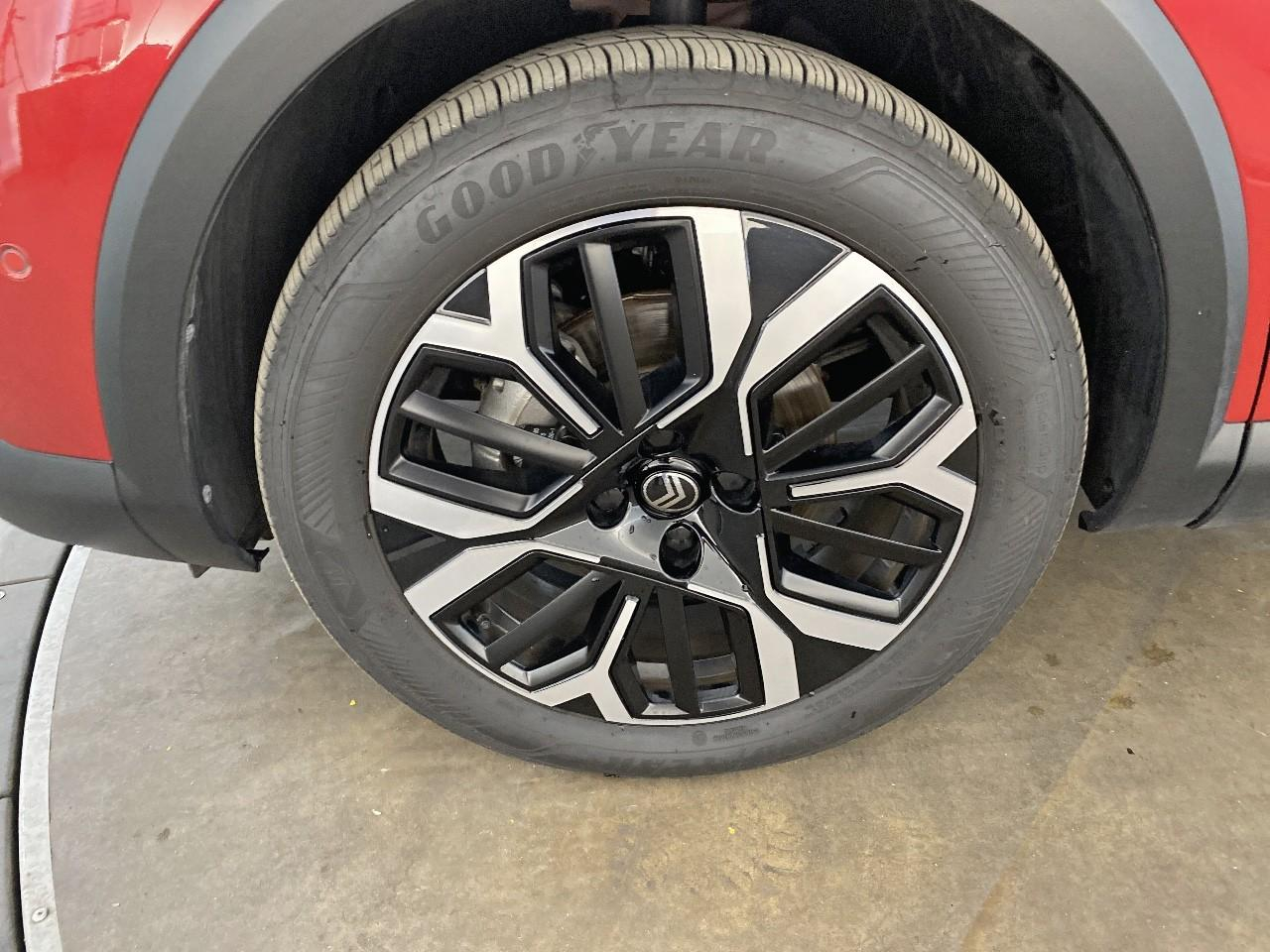 Citroën C4 hybride 136 e-dcs6 max — photo 11