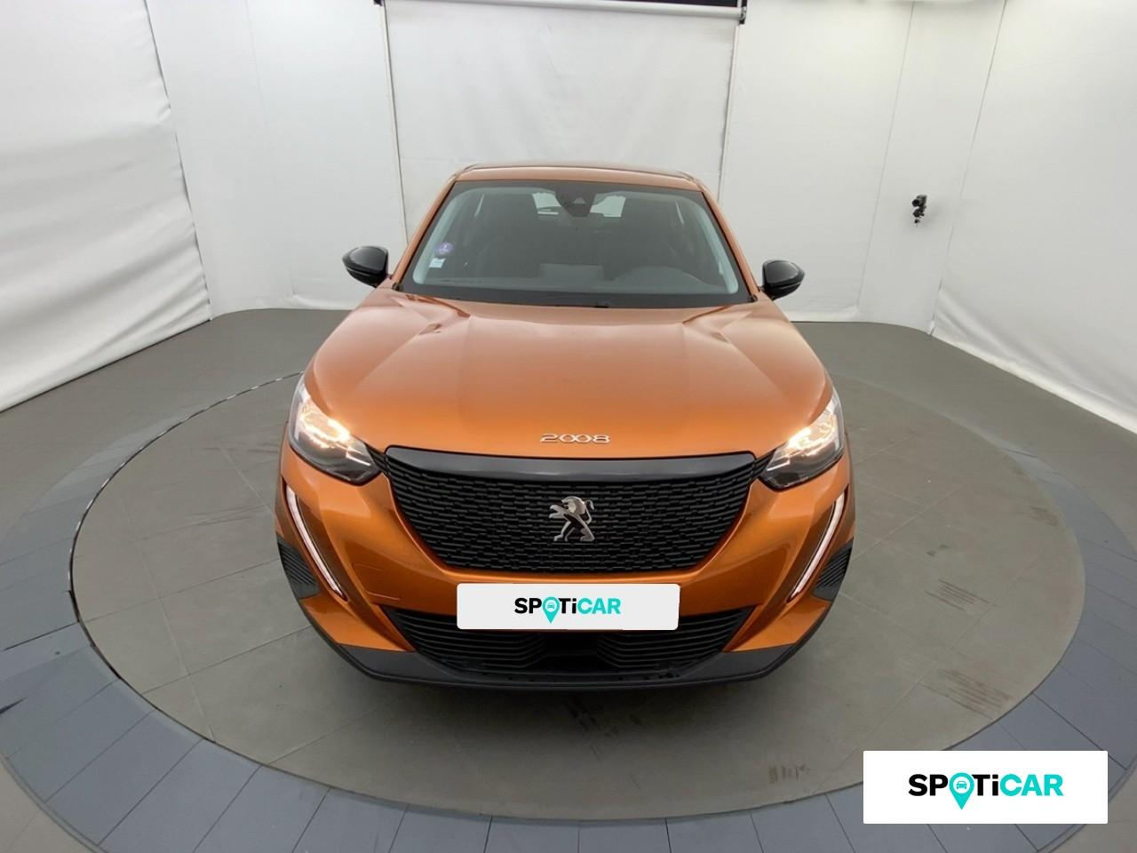 Peugeot 2008 1.2 puretech 100ch s&s active pack — photo 2
