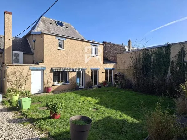 Maison 6 pièces 150 m²