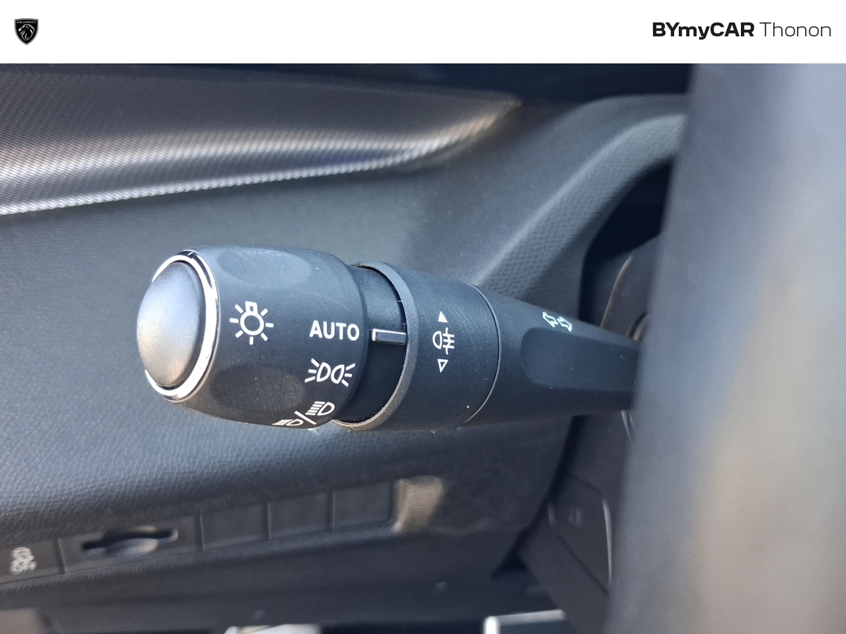 Peugeot 308 PureTech 130ch S&amp;S EAT8 — photo 29