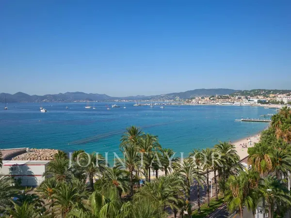 Appartement 3 pièces Vue mer panoramique exceptionnelle