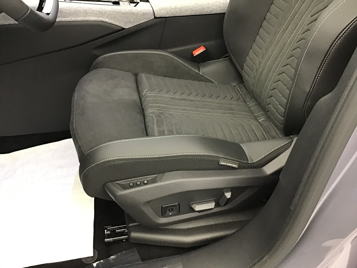 Peugeot 3008 — photo 27