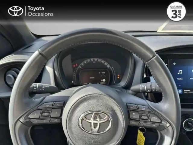 Toyota Aygo X 1.0 vvt-i 72ch dynamic my24 — photo 13