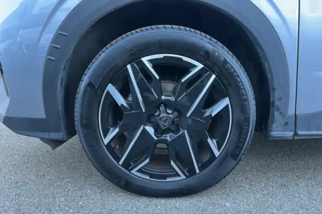 Peugeot 3008 hybrid 136 e-dcs6 — photo 62