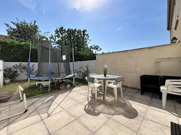 Maison 4 pièces 65 m²